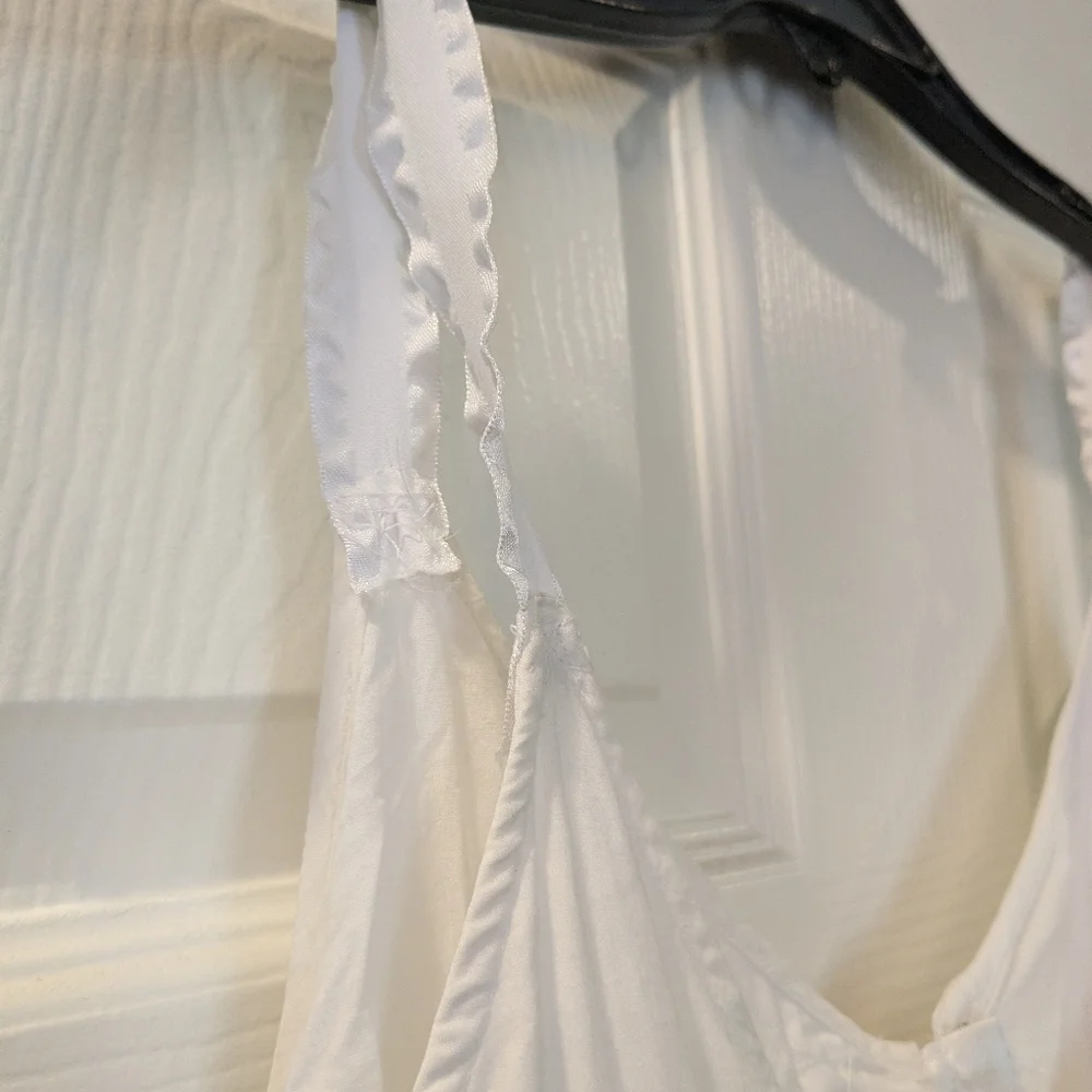 Nataya White Embroidered Maxi Dress - Picture 7 of 16